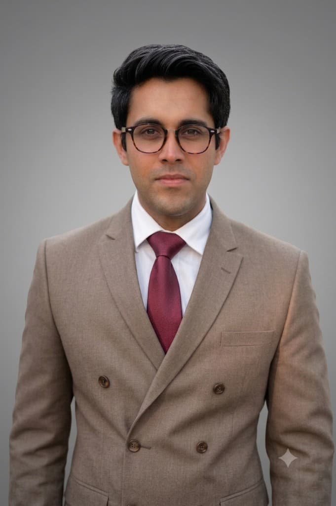Portrait of Waleed Butt, Co-Founder of Saeed Healthcare Organization
